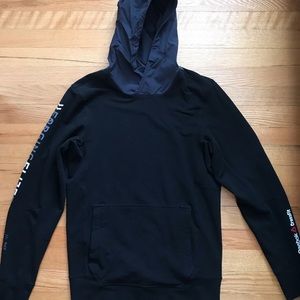 Reebok: CrossFit sweatshirt